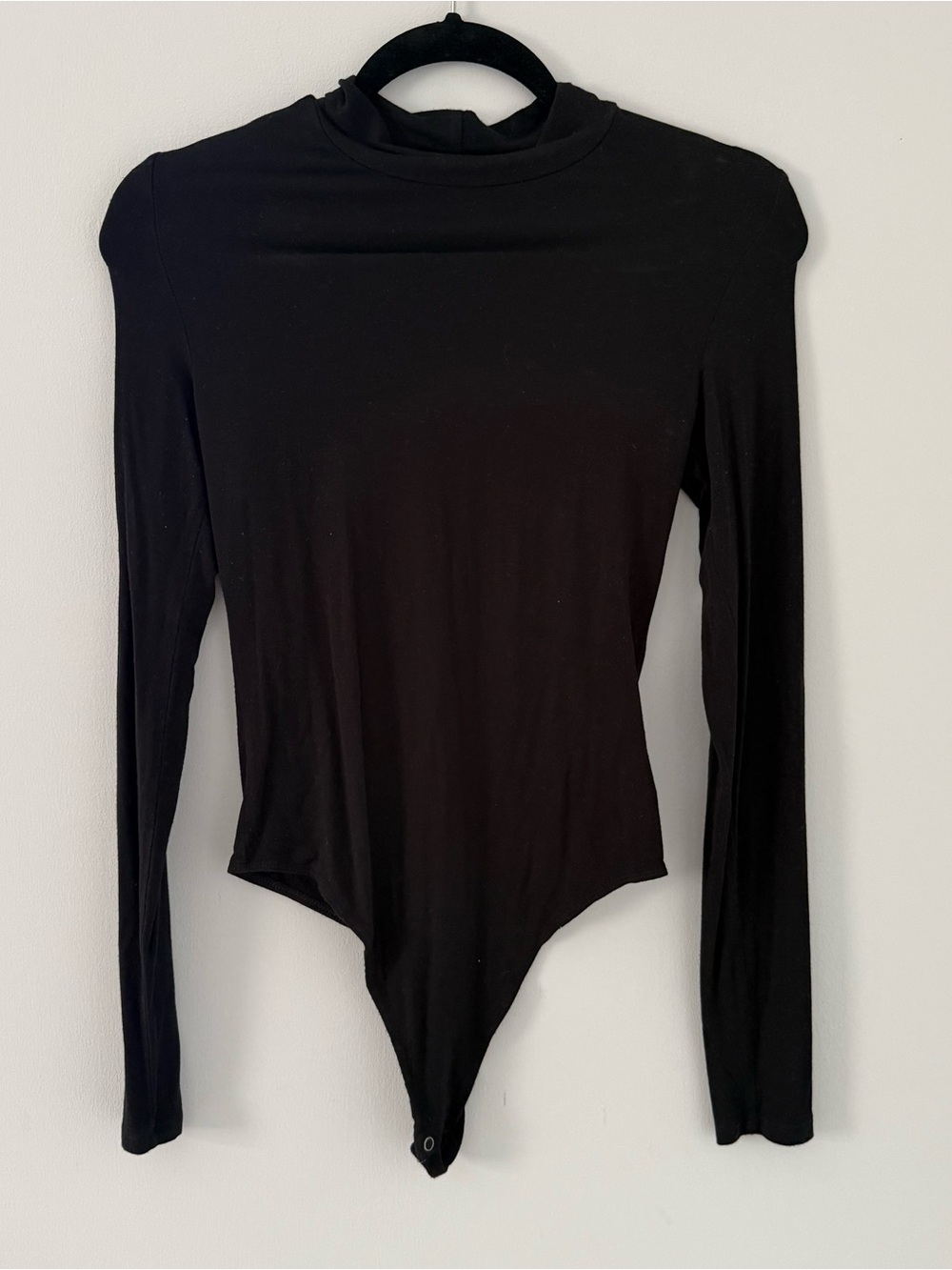 American Eagle Outfitters Black Long-Sleeve Mock Neck Bodysuit
